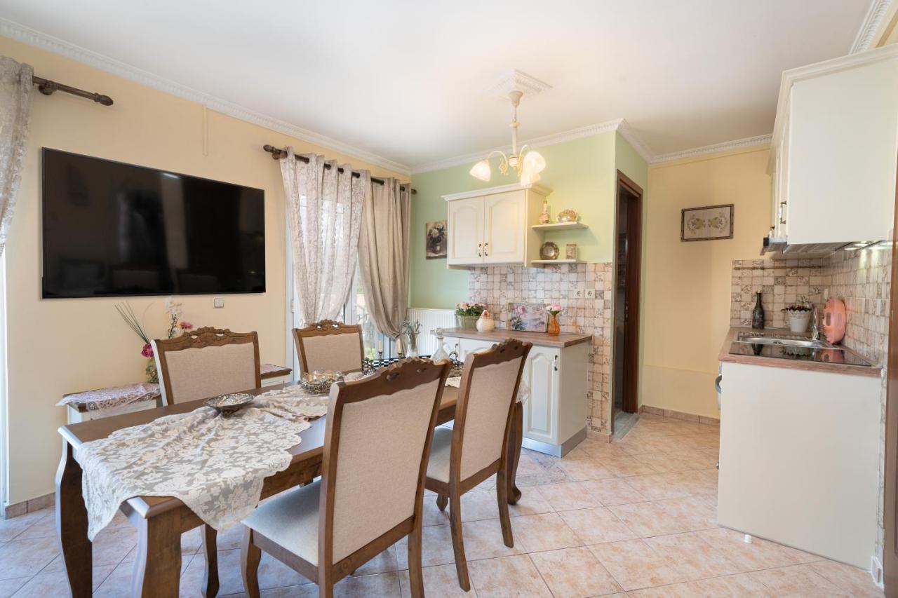 Aigli Elegant Sea View Apartment In Argostoli Exterior photo