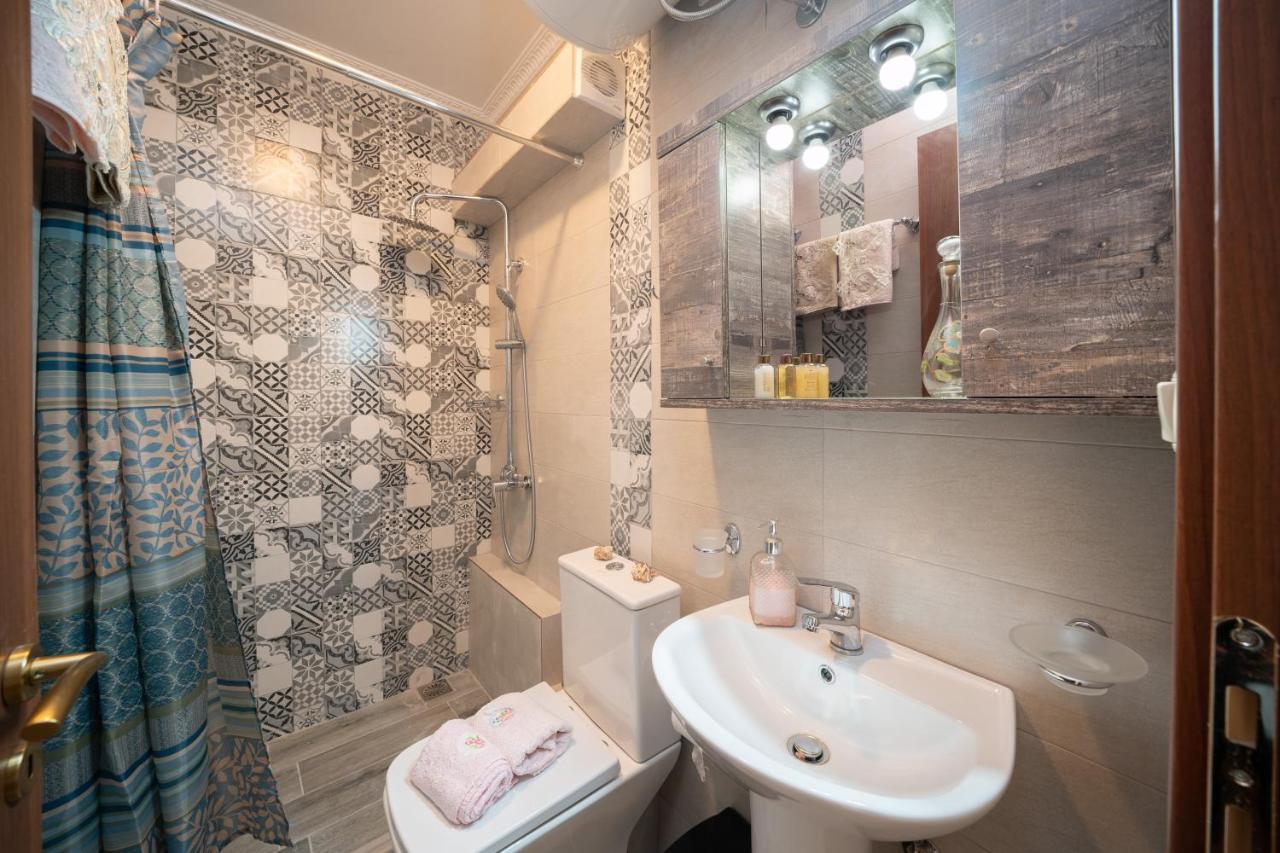 Aigli Elegant Sea View Apartment In Argostoli Exterior photo
